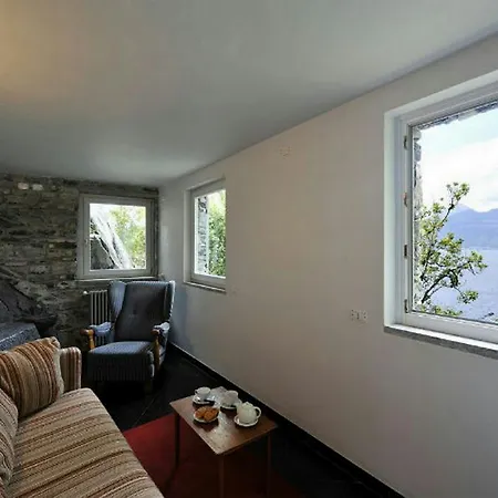 Lucia * Варенна